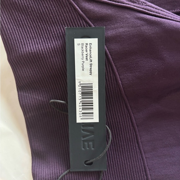 Oner active enhance-lift strappy racer vest blackberry purple size small - Picture 2 of 3
